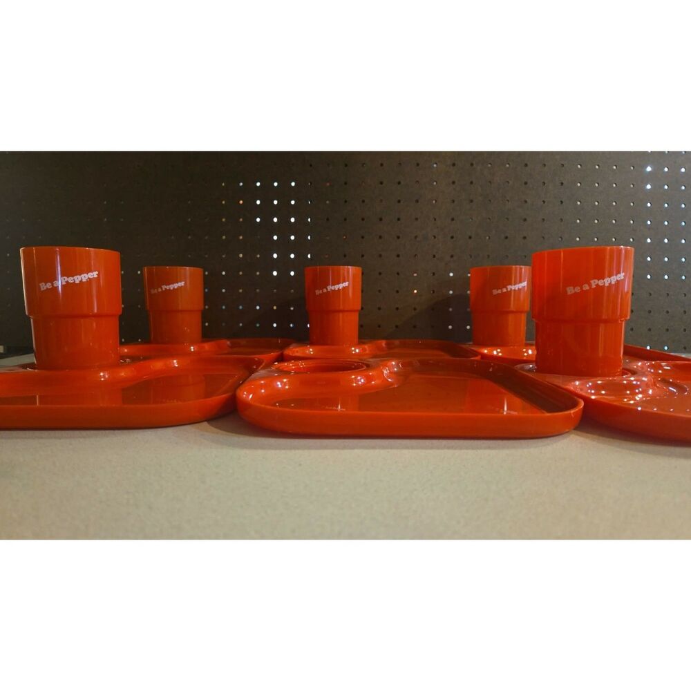 Vintage Advertising Drink Dr. Pepper Cola 1970s red plastic lot of 6 plates & cu
